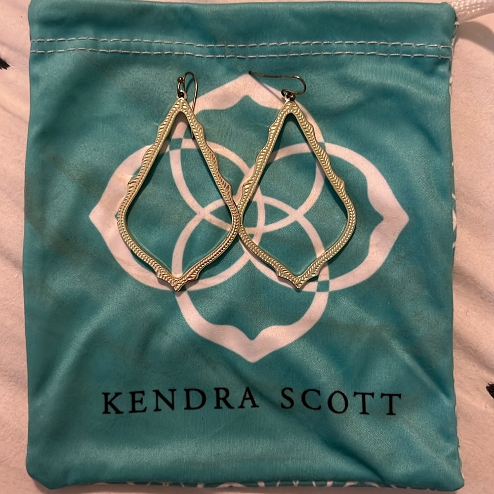 Kendra Scott earrings